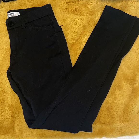 NEVER WORN BLACK JEGGINGS - Picture 4 of 5